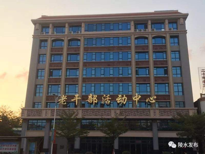 海南省陵水縣老干部活動中心采購恒壓變頻供水設備+不銹鋼生活水箱一套 海南省陵水縣老干部活動中心采購恒壓變頻供水設備+不銹鋼生活水箱一套